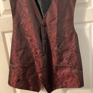 Burgundy suit vest with tags. Albert Cardinali.